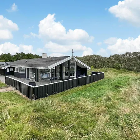 Stunning In Henne With Sauna Henne Strand